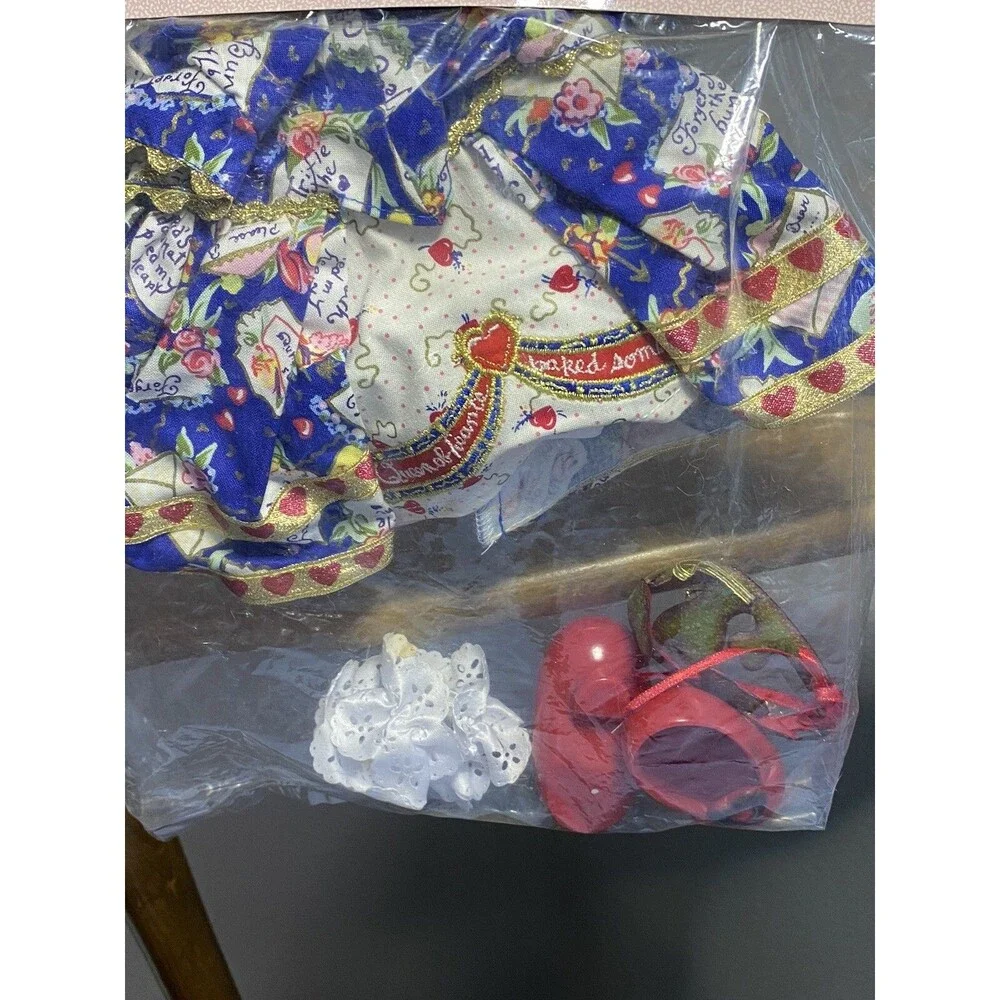 MUFFY VANDERBEAR’s Clothing Outfit Queen Of Hearts Dress & Shoes